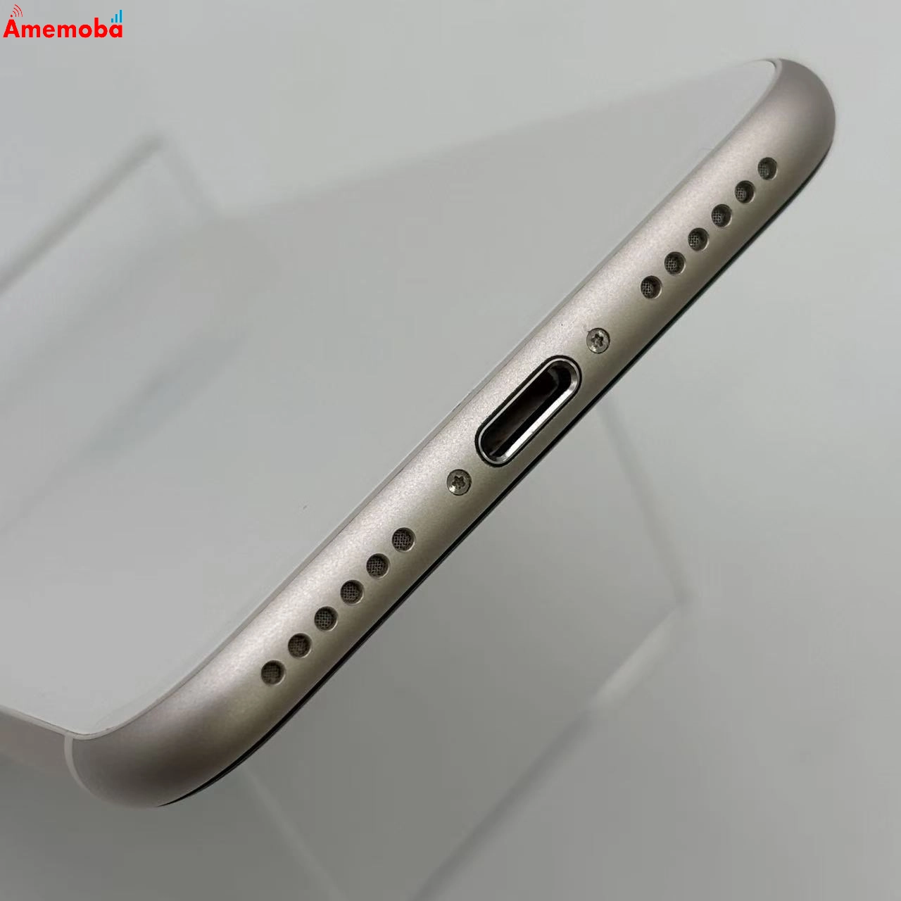 iPhoneSE 第3世代 64GB スターライト MMYD3J/A SoftBank版SIMフリー 美品