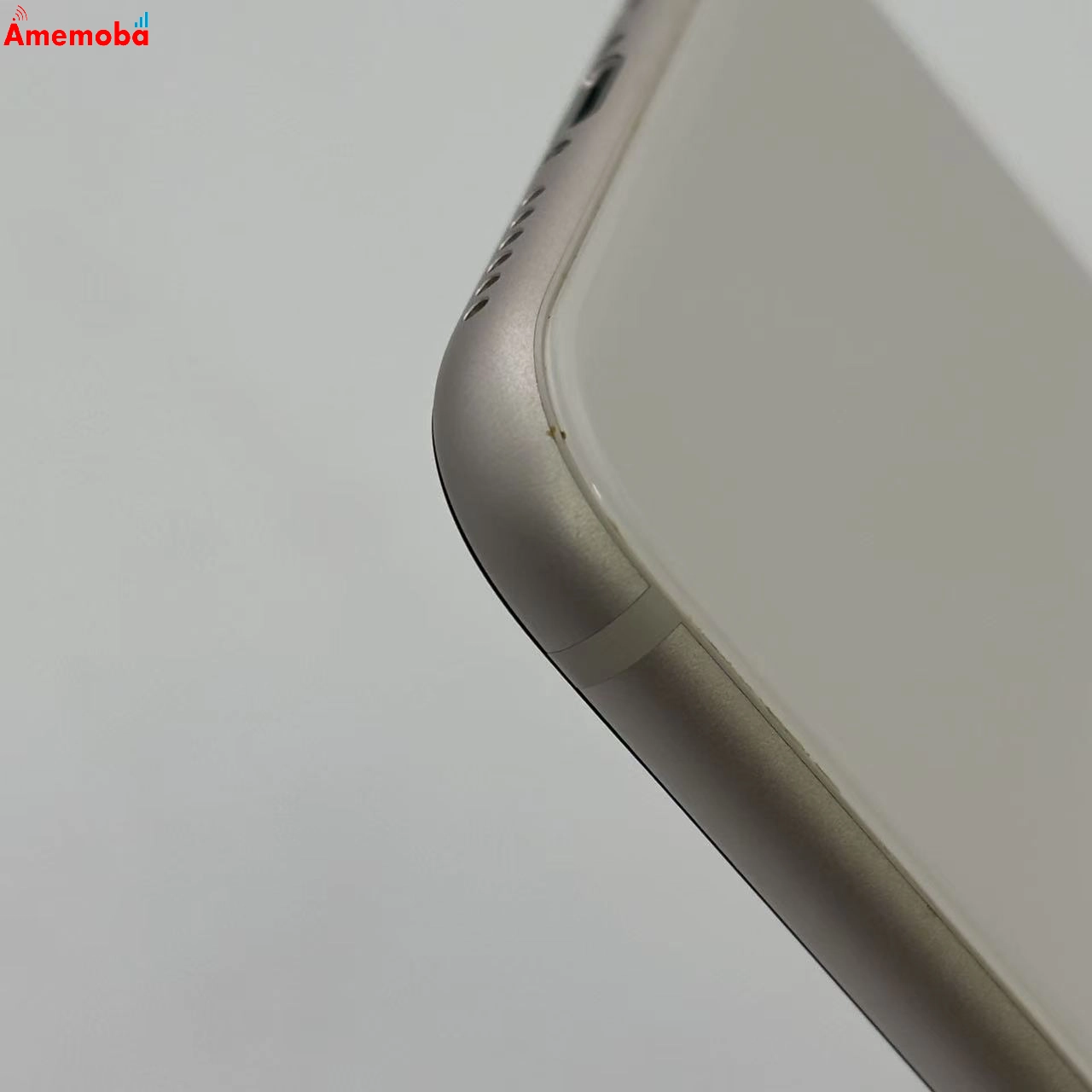 iPhoneSE 第3世代 64GB スターライト MMYD3J/A SoftBank版SIMフリー 美品