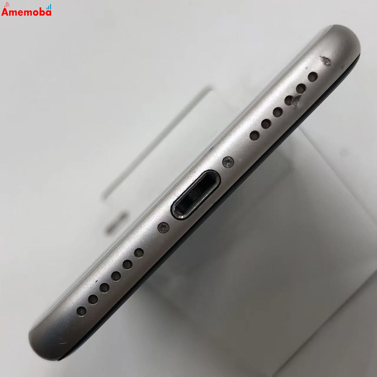 iPhoneSE 第3世代 64GB スターライト MMYD3J/A SoftBank版SIMフリー
