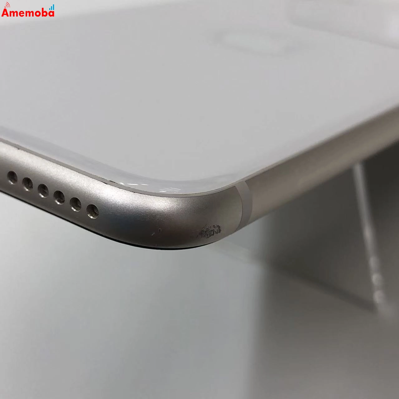 iPhoneSE 第3世代 64GB スターライト MMYD3J/A SoftBank版SIMフリー
