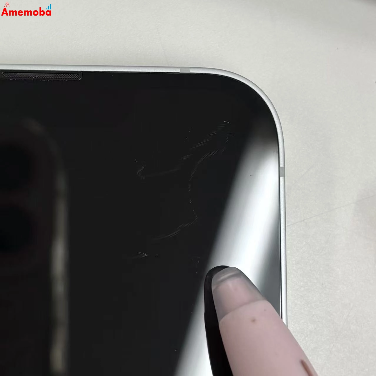 iPhone 16e 128GB ホワイト 4D1R4J/A Apple版SIMフリー 美品