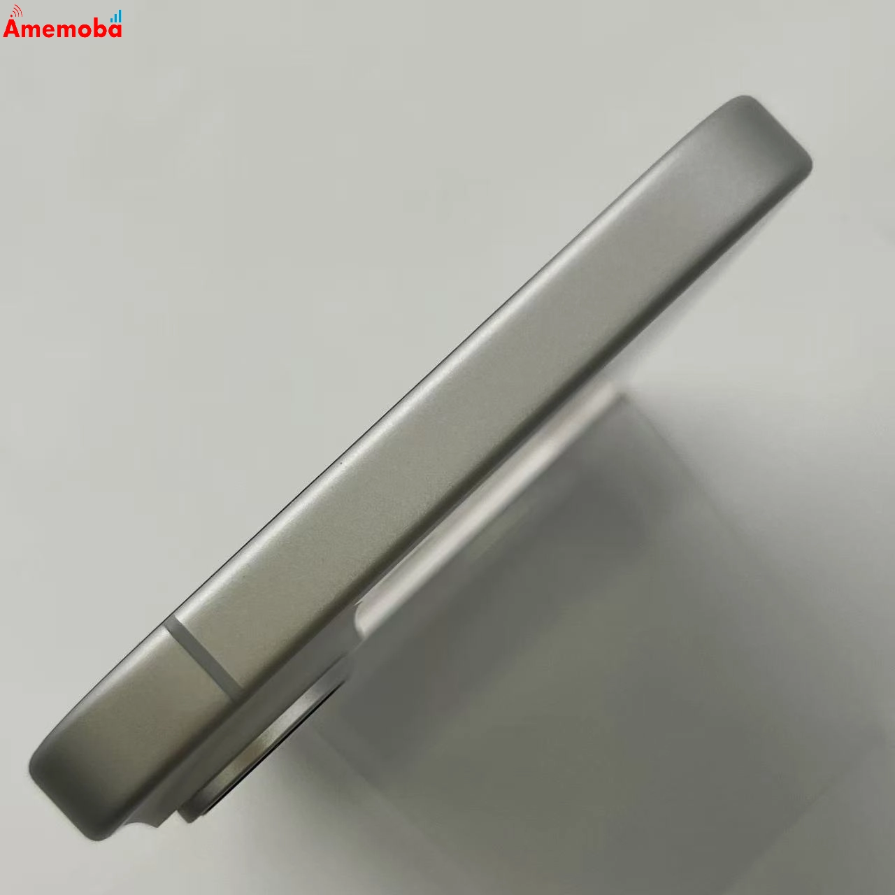 iPhone16 128GB ホワイト MYDR3J/A docomo版SIMフリー
