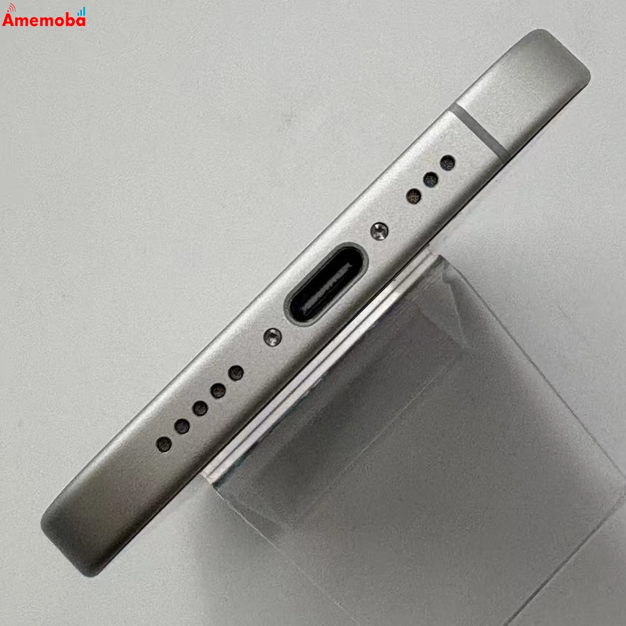 iPhone16 128GB ホワイト MYDR3J/A docomo版SIMフリー 美品