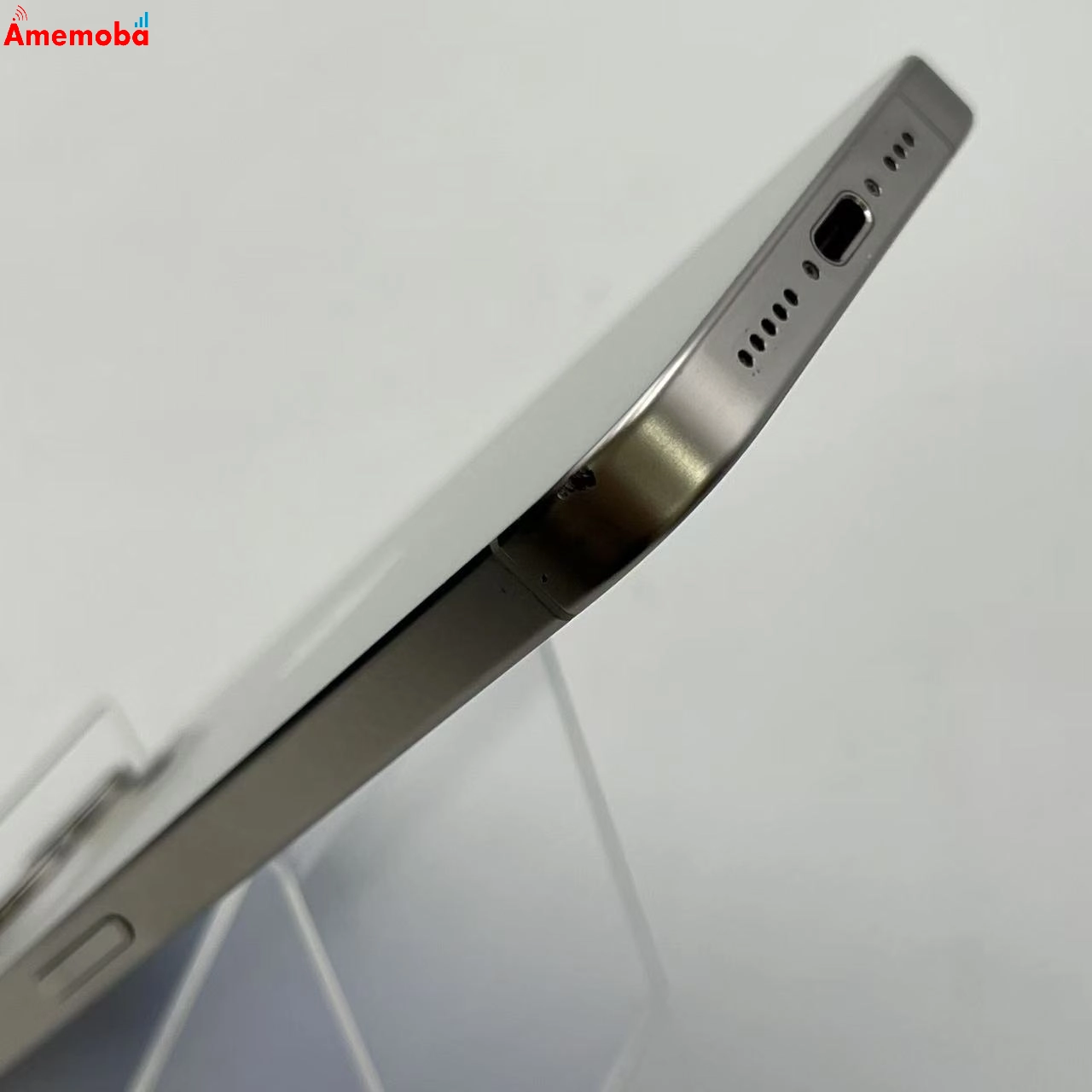 iPhone15 Pro 256GB ホワイトチタニウム MTUD3J/A SoftBank版SIMフリー