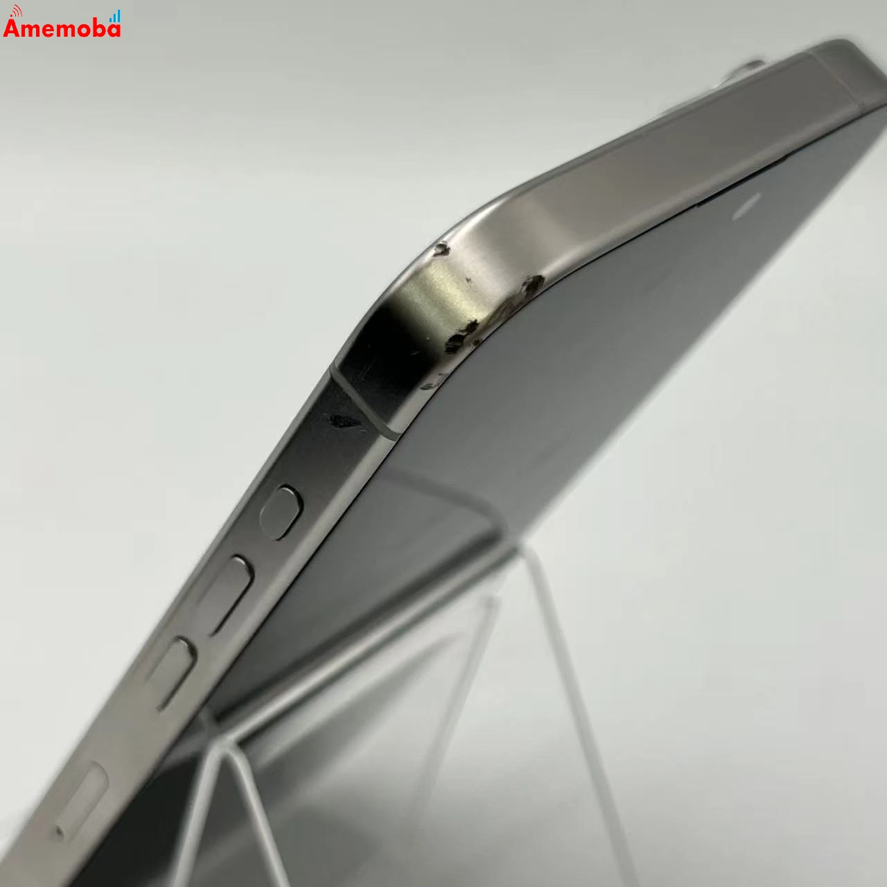 iPhone15 Pro 256GB ホワイトチタニウム MTUD3J/A SoftBank版SIMフリー
