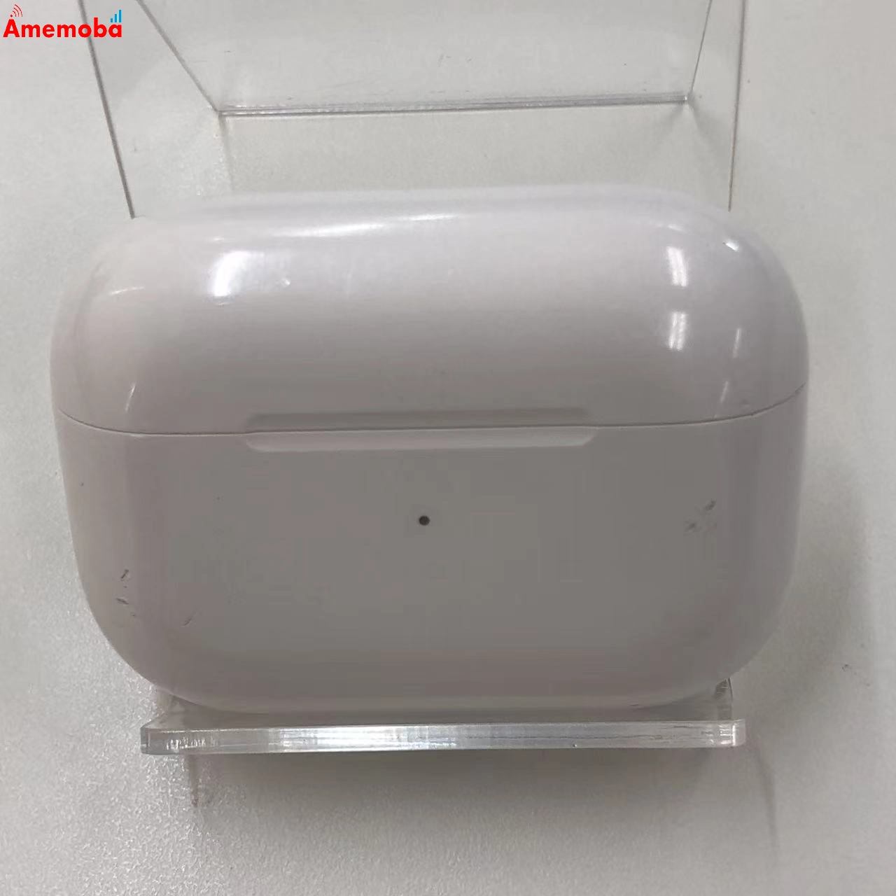 Airpods Pro 第2世代 MagSafe 充電ケース (Lightning) 付き ホワイト MQD83J/A