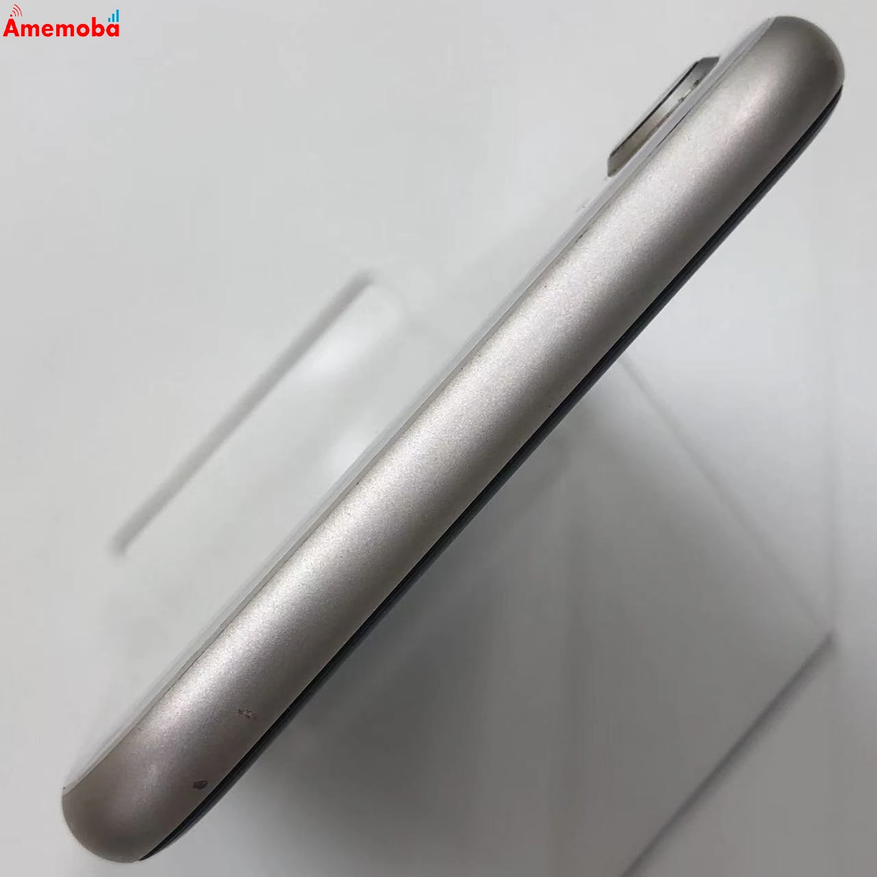 iPhoneSE 第3世代 64GB スターライト MMYD3J/A SoftBank版SIMフリー