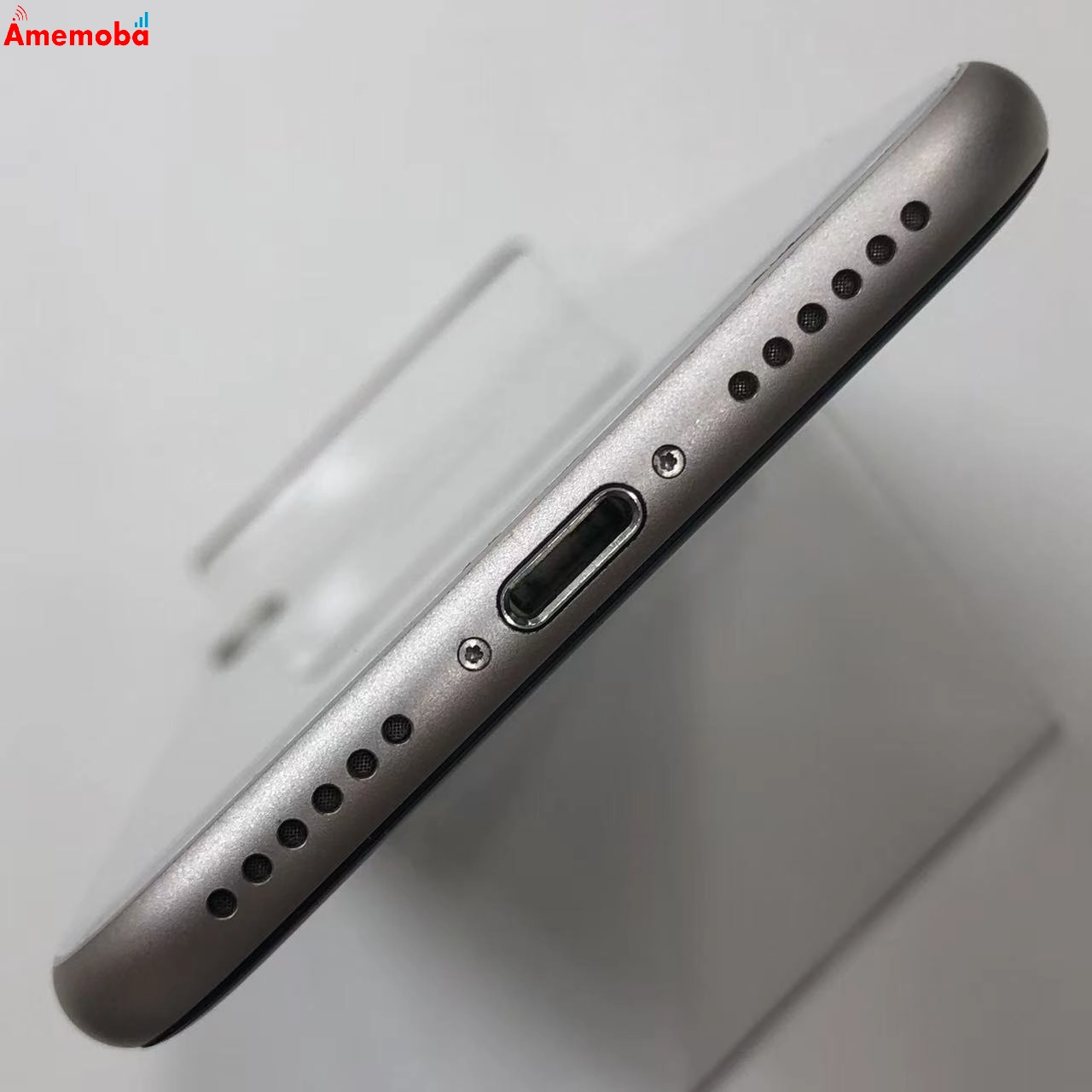 iPhoneSE 第3世代 64GB スターライト MMYD3J/A SoftBank版SIMフリー