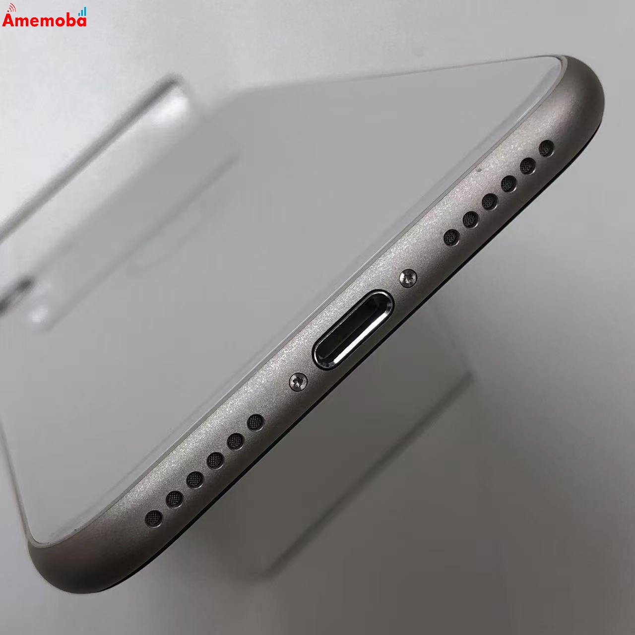 iPhoneSE 第3世代 64GB スターライト MMYD3J/A SoftBank版SIMフリー