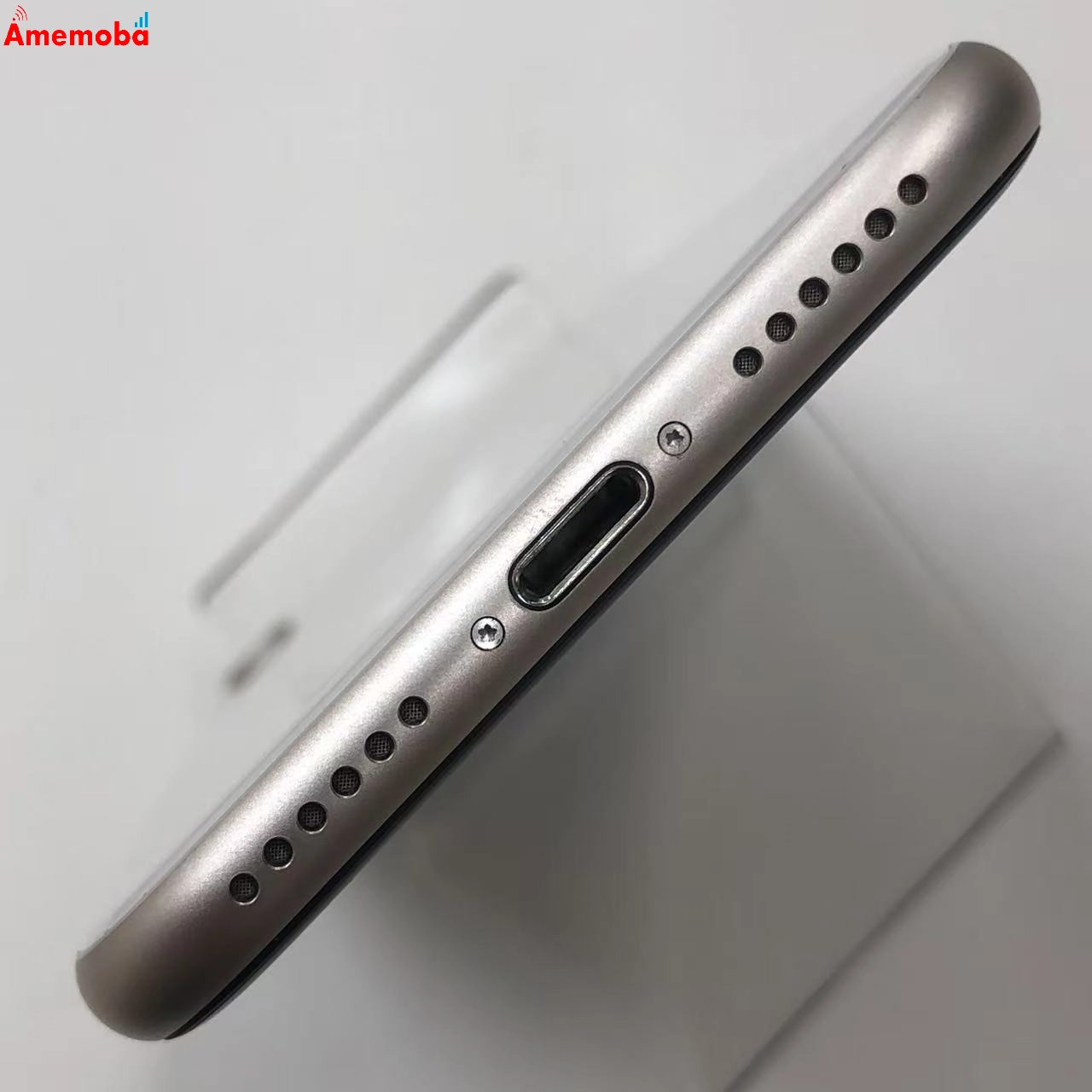 iPhoneSE 第3世代 64GB スターライト MMYD3J/A SoftBank版SIMフリー