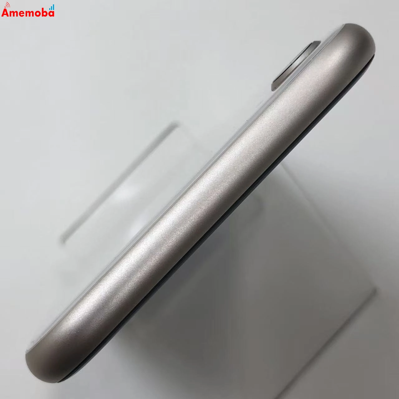 iPhoneSE 第3世代 64GB スターライト MMYD3J/A SoftBank版SIMフリー