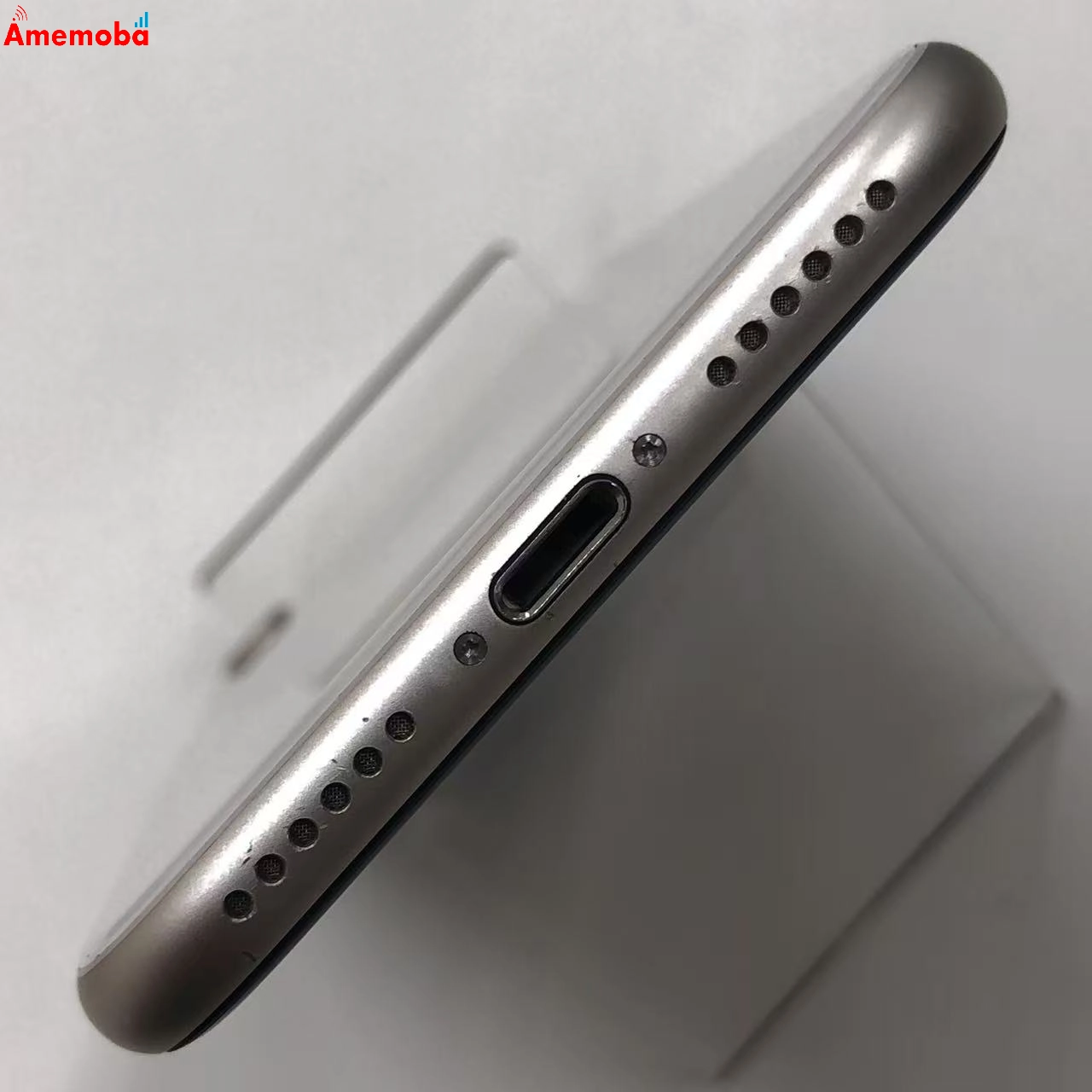iPhoneSE 第3世代 64GB スターライト MMYD3J/A SoftBank版SIMフリー