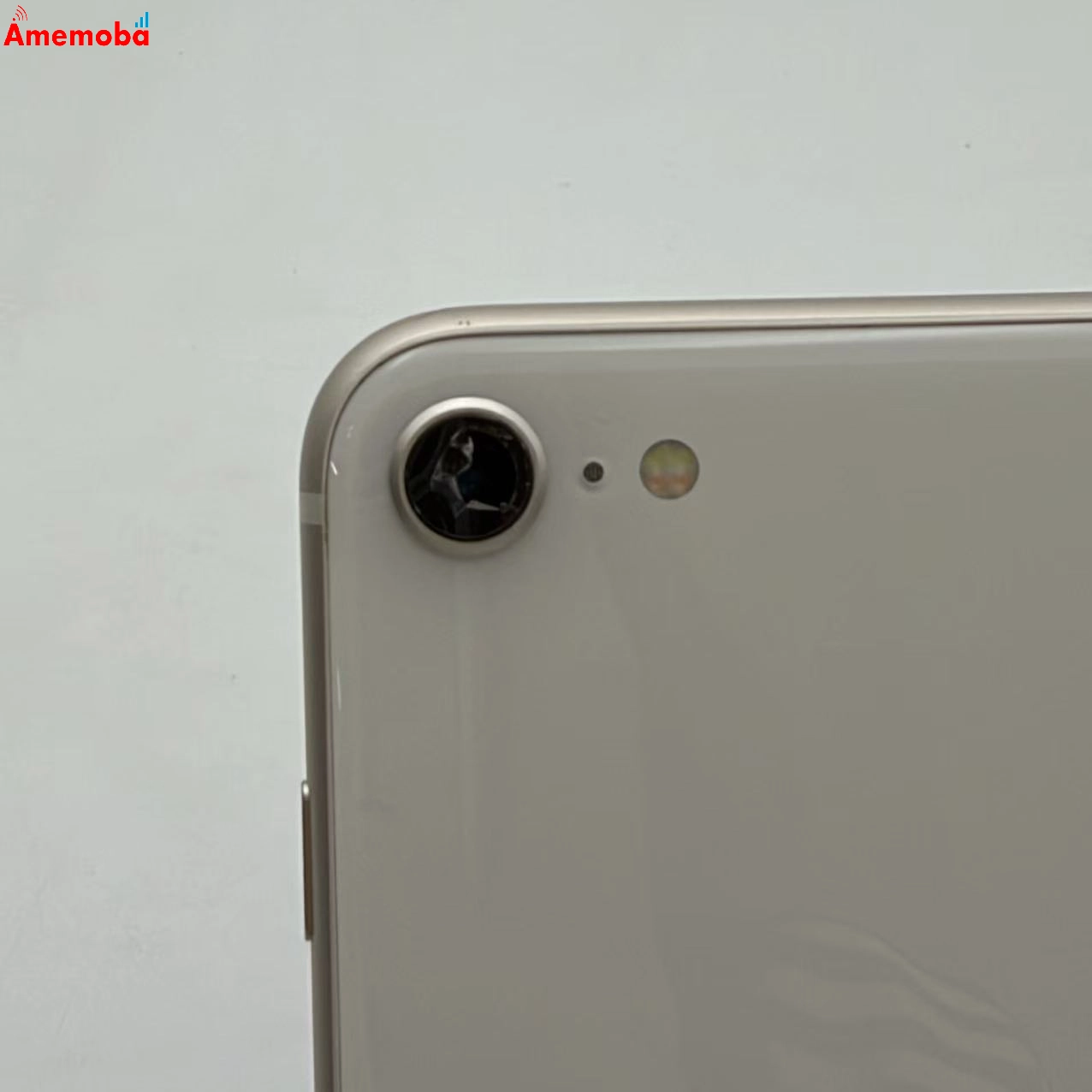 iPhoneSE 第3世代 64GB スターライト MMYD3J/A docomo版SIMフリー ジャンク品
