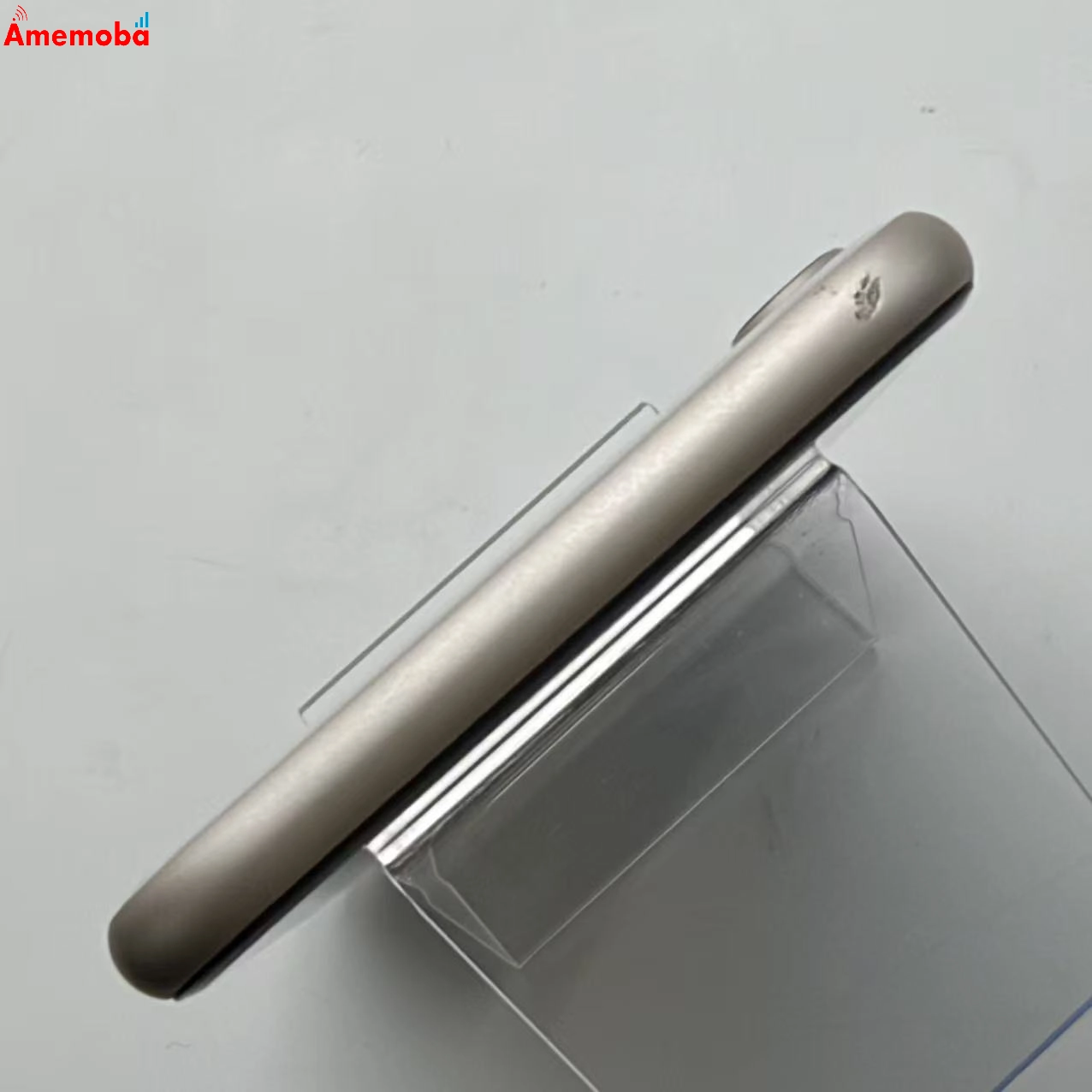 iPhoneSE 第3世代 64GB スターライト MMYD3J/A docomo版SIMフリー ジャンク品