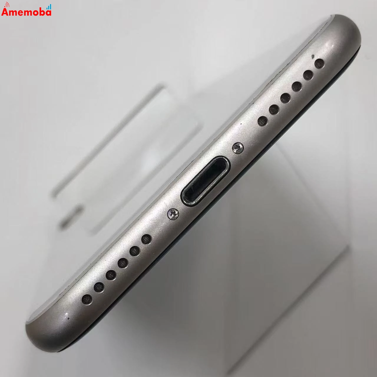 iPhoneSE 第3世代 64GB スターライト MMYD3J/A SoftBank版SIMフリー