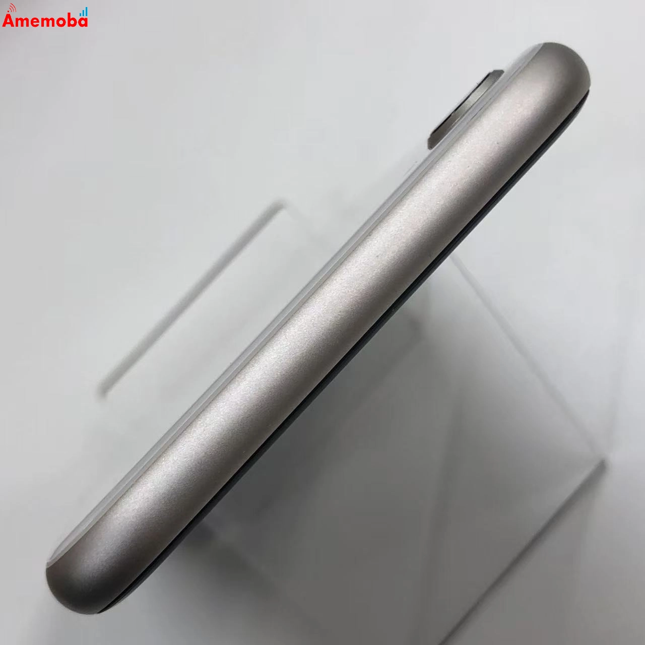 iPhoneSE 第3世代 64GB スターライト MMYD3J/A SoftBank版SIMフリー