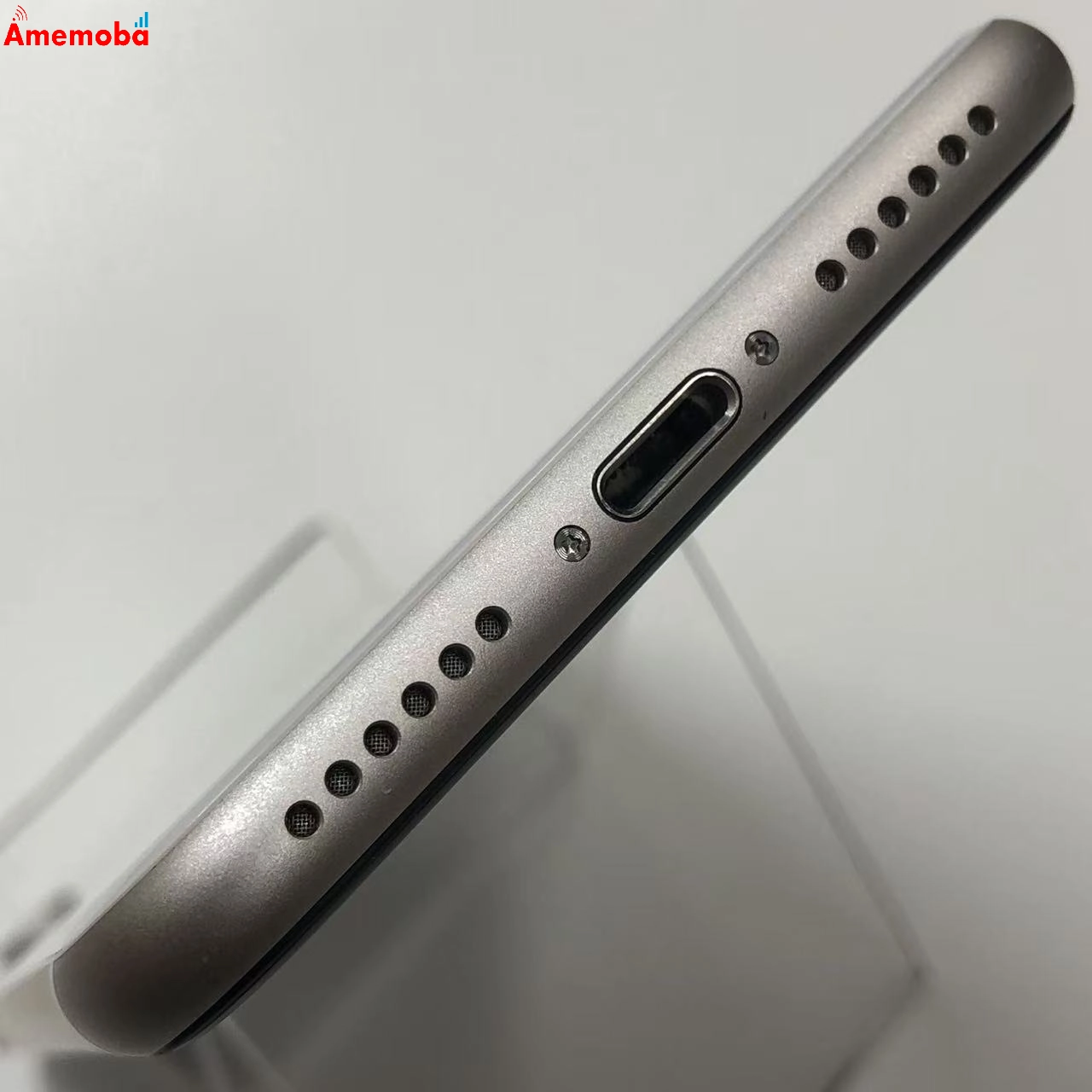 iPhoneSE 第3世代 64GB スターライト MMYD3J/A SoftBank版SIMフリー