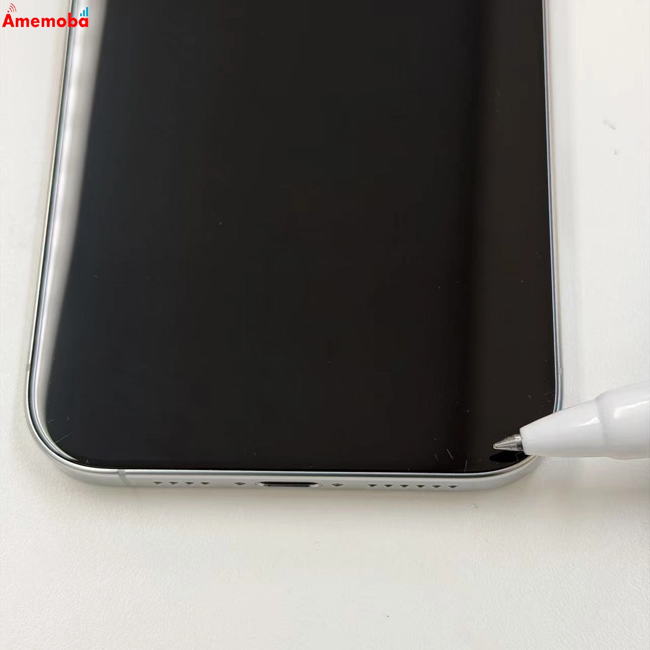 iPhone16 Pro Max 256GB ホワイトチタニウム MYWH3J/A Apple版SIMフリー 美品