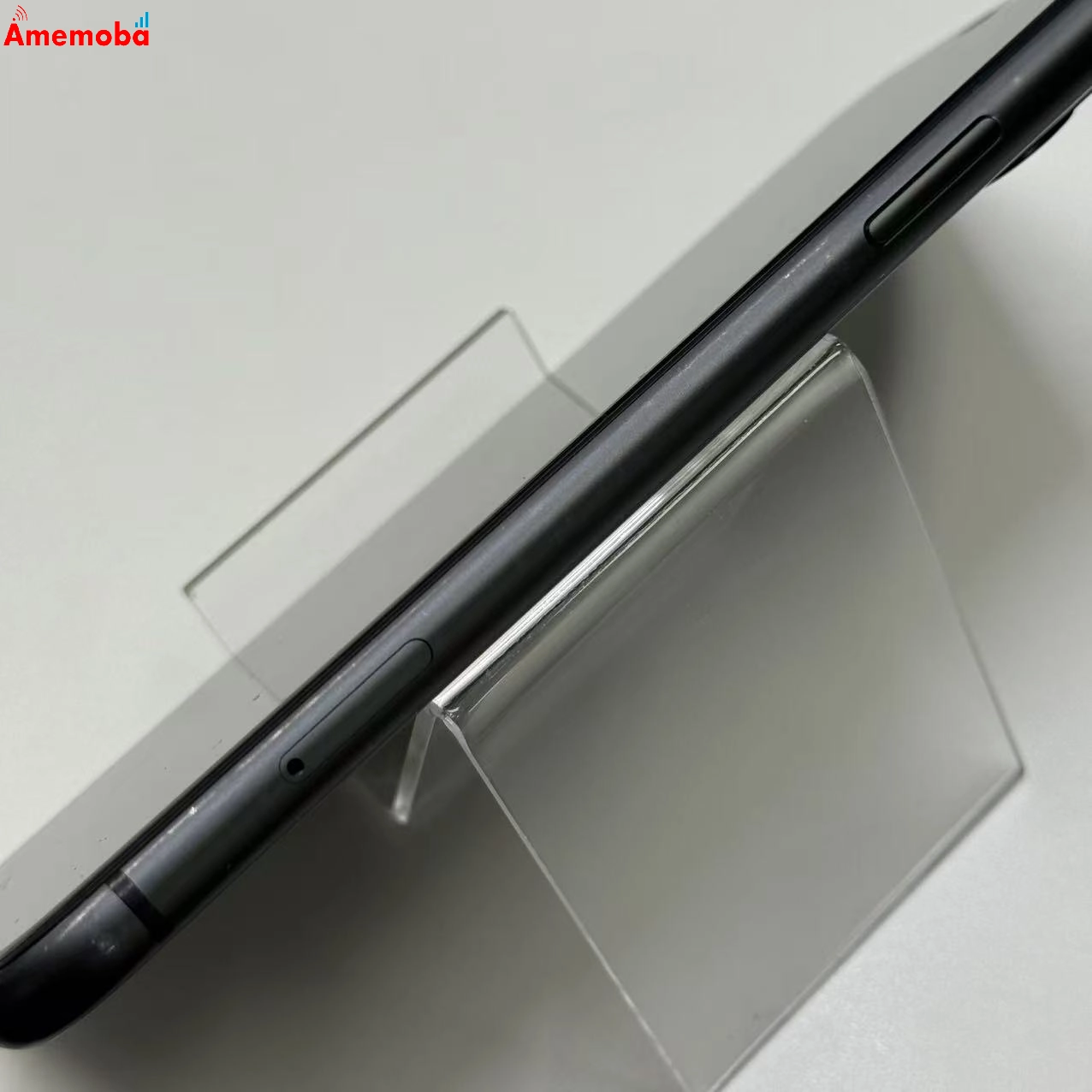 iPhone11 64GB ブラック MWLT2J/A SoftBank版SIMフリー