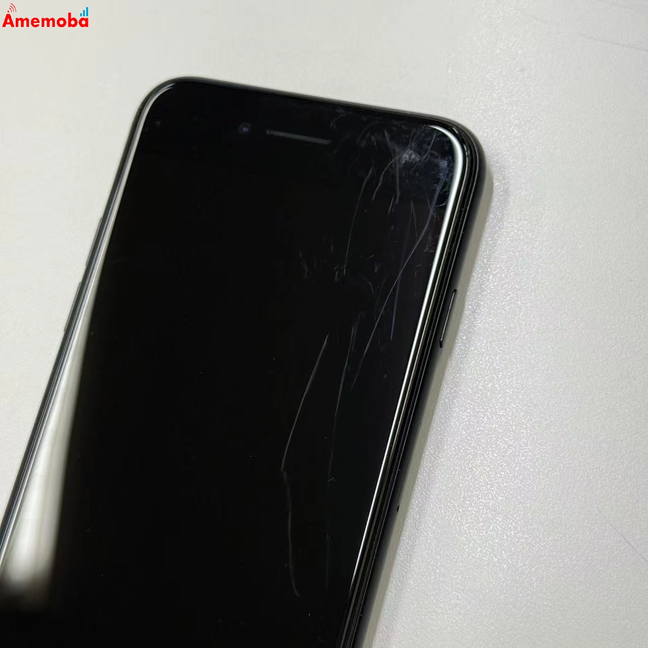 iPhoneSE 第2世代 64GB ブラック MX9R2J/A docomo版SIMフリー