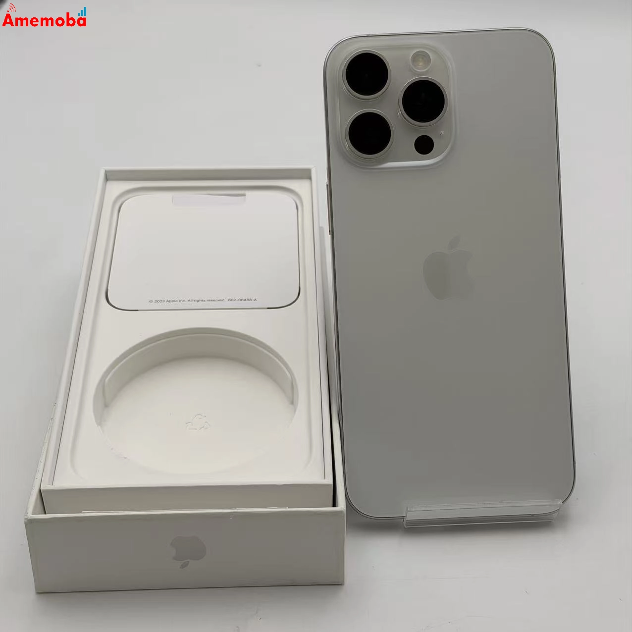 iPhone15 Pro Max 256GB ホワイトチタニウム MU6Q3J/A AU版SIMフリー  極美品 au
