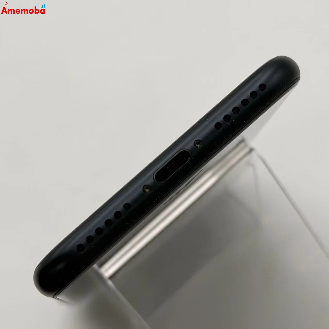 iPhoneSE 第3世代 64GB ミッドナイト MMYC3J/A AU版SIMフリー 美品