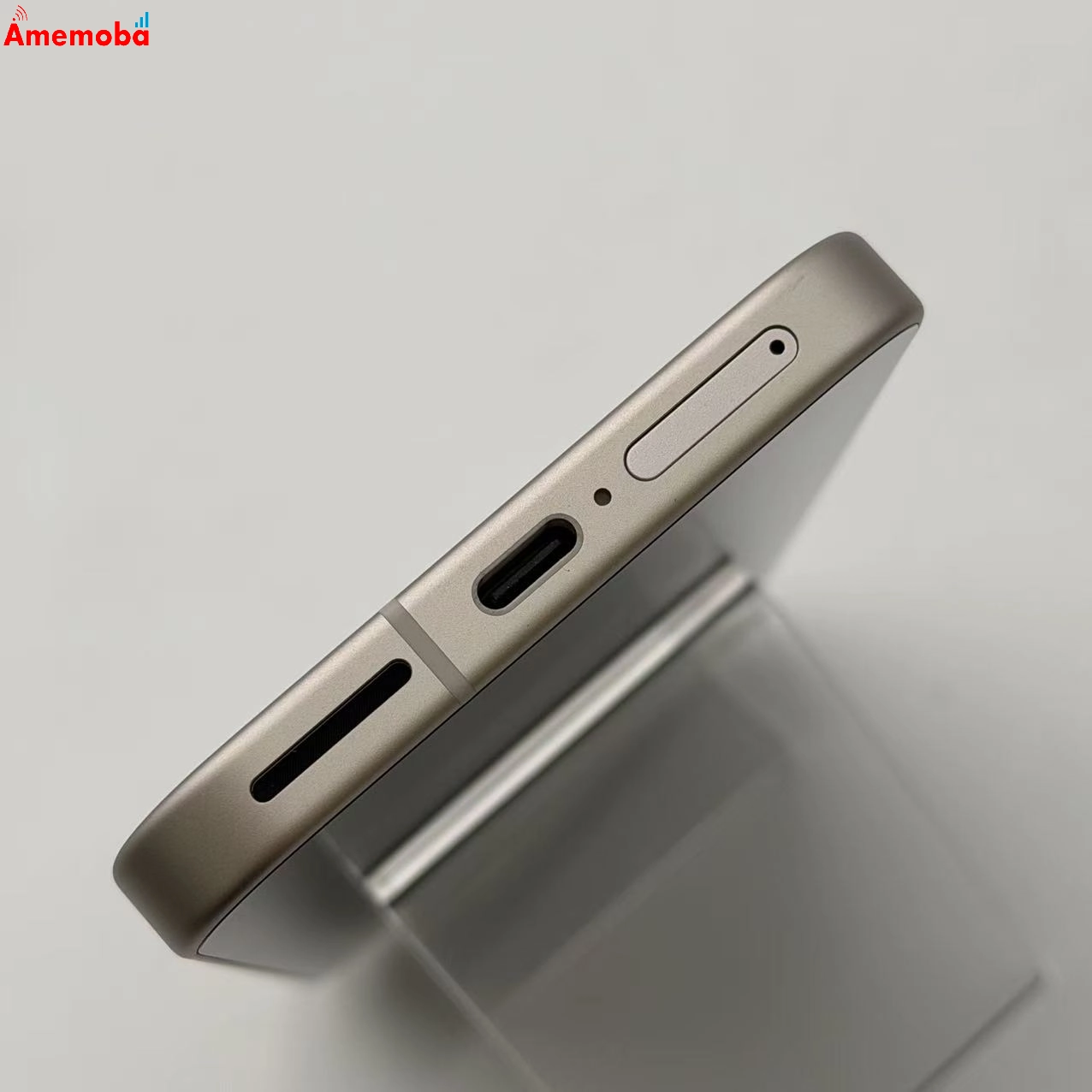 Google Pixel 9a 8GB/256GB ポーセリン G3Y12 docomo版SIMフリー  新品同様