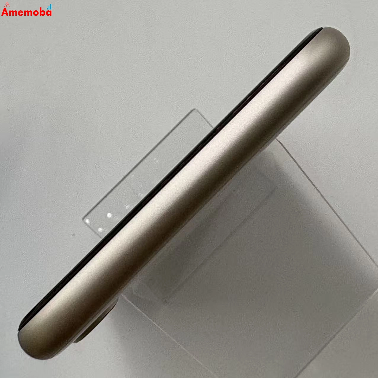 iPhoneSE 第3世代 64GB スターライト MMYD3J/A AU版SIMフリー 美品
