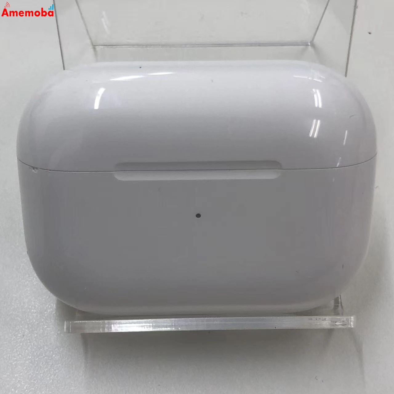 AirPods Pro 第2世代 MagSafe充電ケース(USB-C)付き ホワイト MTJV3J/A
