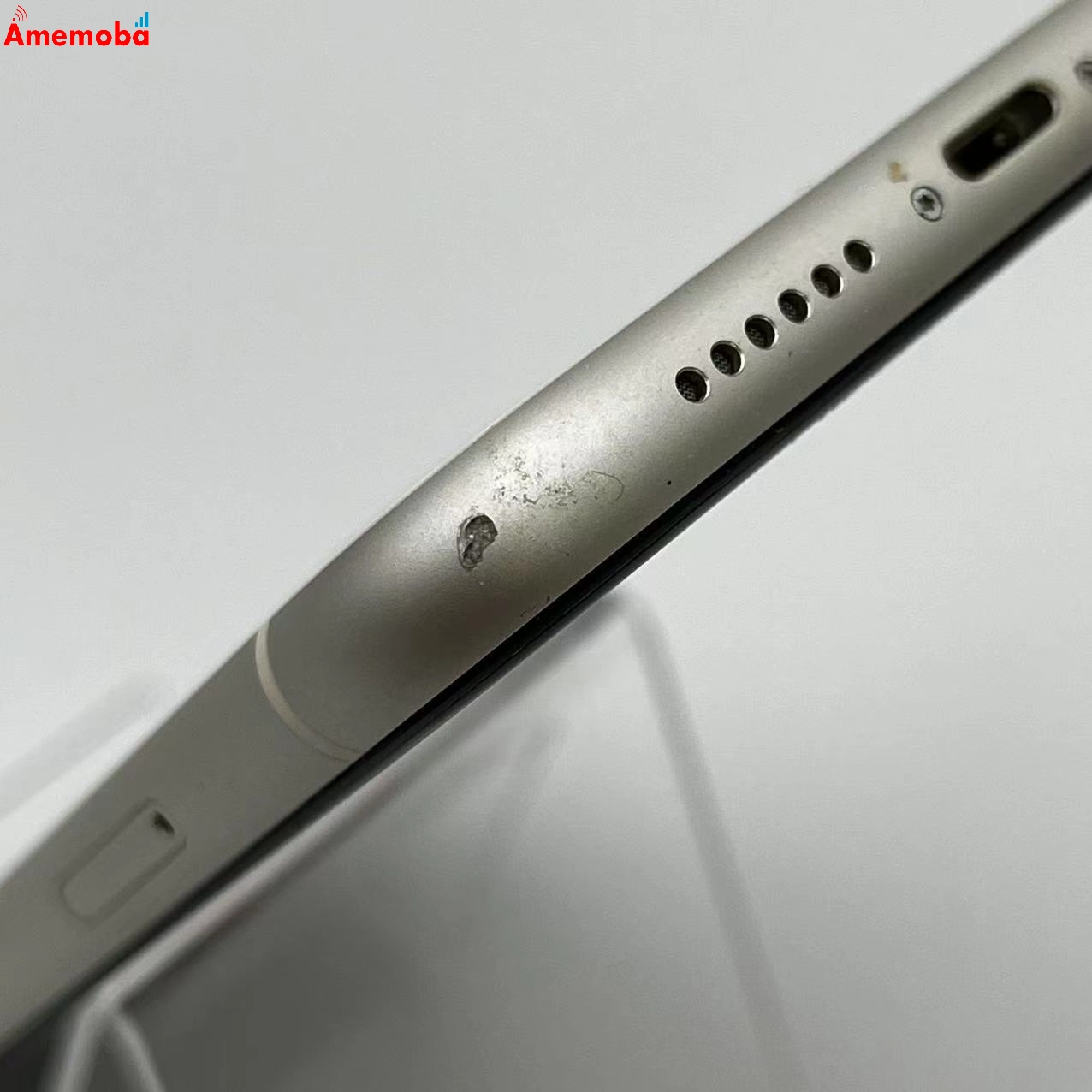 iPhone11 64GB ホワイト MWLU2J/A AU版SIMフリー au