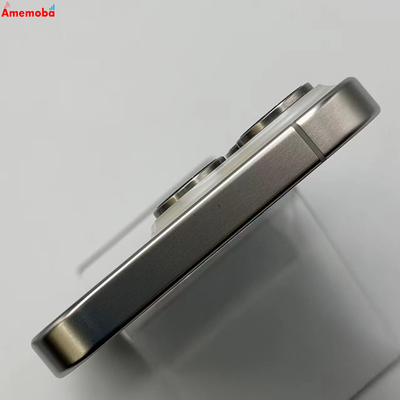 iPhone15 Pro 128GB ホワイトチタニウム MTU83J/A docomo版SIMフリー ジャンク品