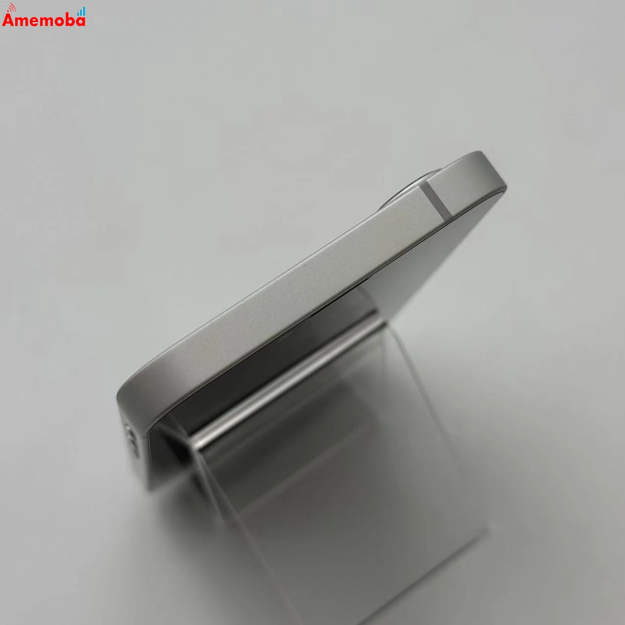 iPhone 16e 256GB ホワイト 5D1W4ZA/A 海外版SIMフリー 美品