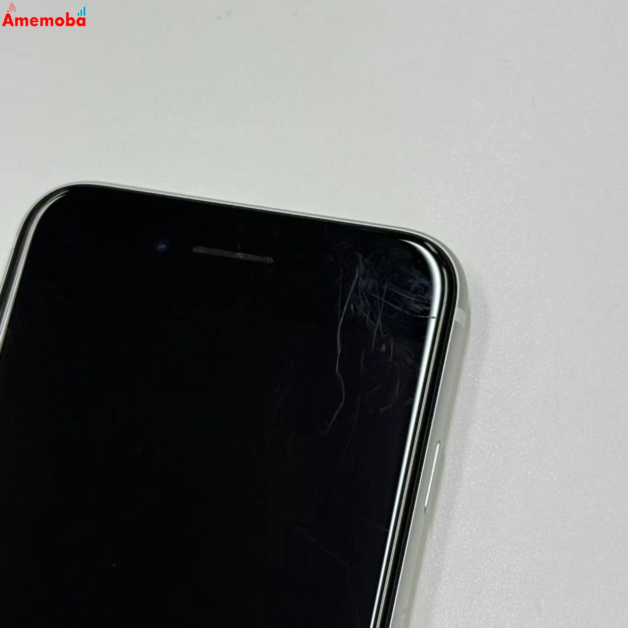 iPhoneSE 第2世代 64GB ホワイト MHGQ3J/A AU版SIMフリー au