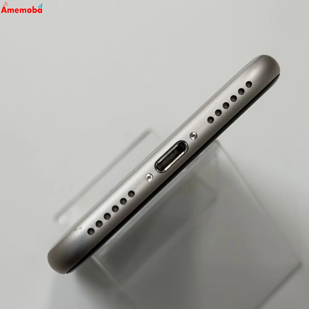 iPhoneSE 第3世代 64GB スターライト MMYD3J/A AU版SIMフリー  美品