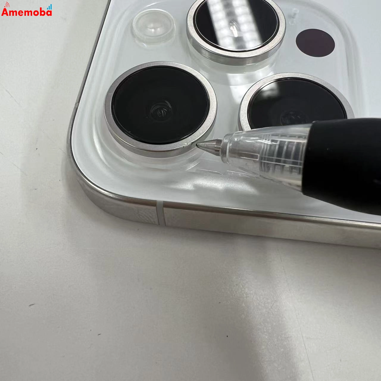 iPhone15 Pro Max 256GB ホワイトチタニウム MU6Q3J/A SIMフリー 美品