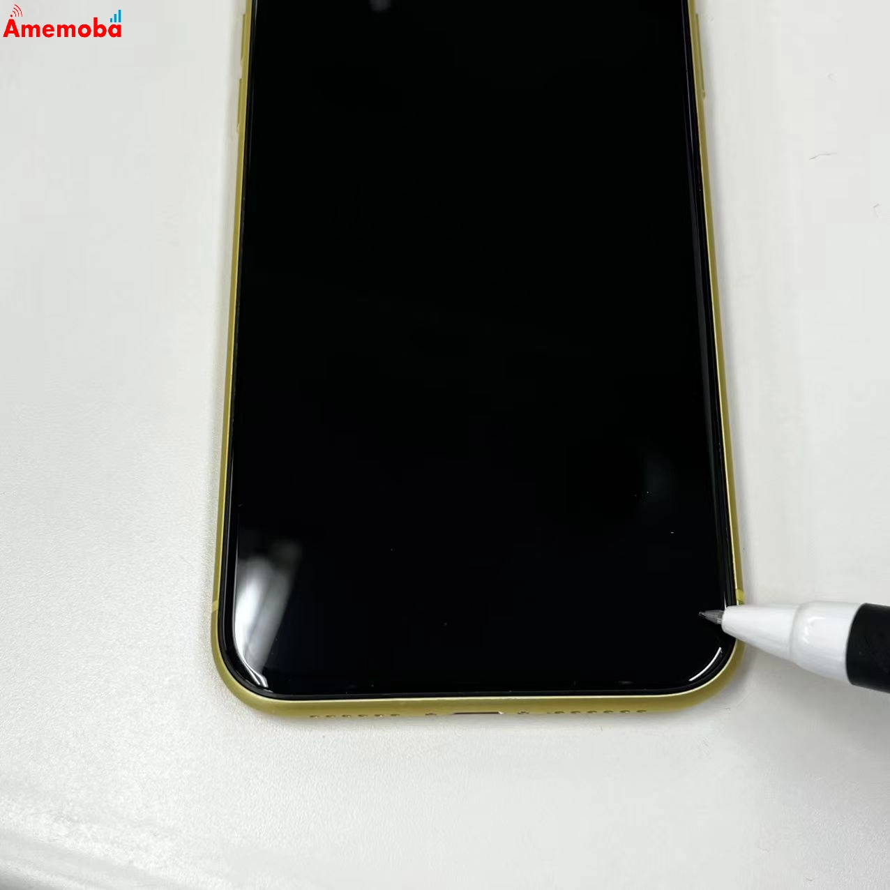 iPhone11 128GB イエロー MWM42J/A docomo版SIMフリー