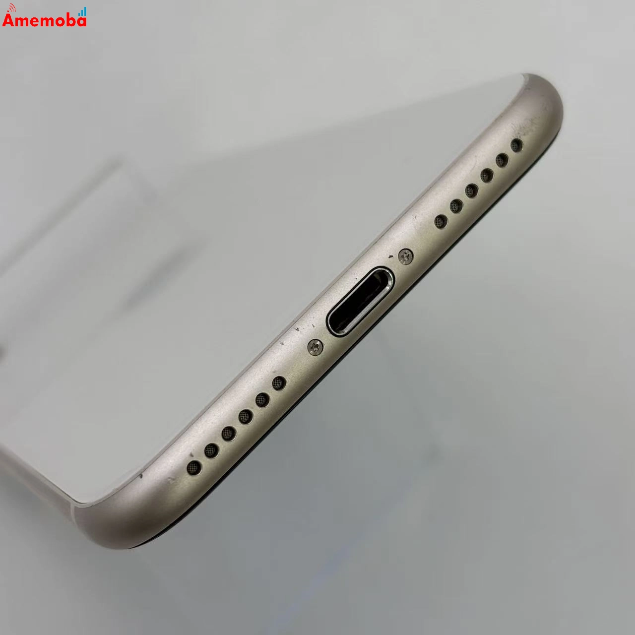 iPhoneSE 第3世代 64GB スターライト MMYD3J/A SoftBank版SIMフリー