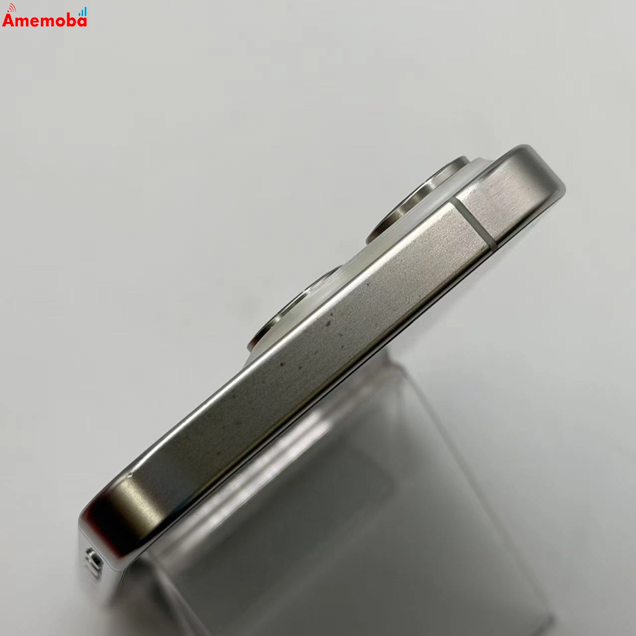 iPhone15 Pro 256GB ホワイトチタニウム MTUD3J/A docomo版SIMフリー
