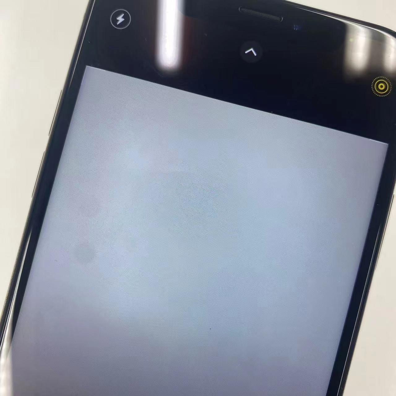 iPhoneXS 64GB MTAY2J/A docomo版SIMフリー ゴールド  ジャンク品