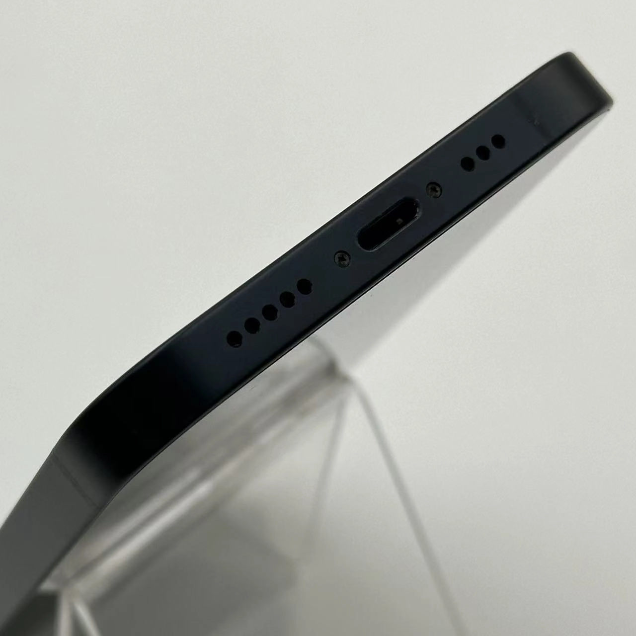 iPhone13 128GB ミッドナイト MLNC3J/A AU版SIMフリー 美品