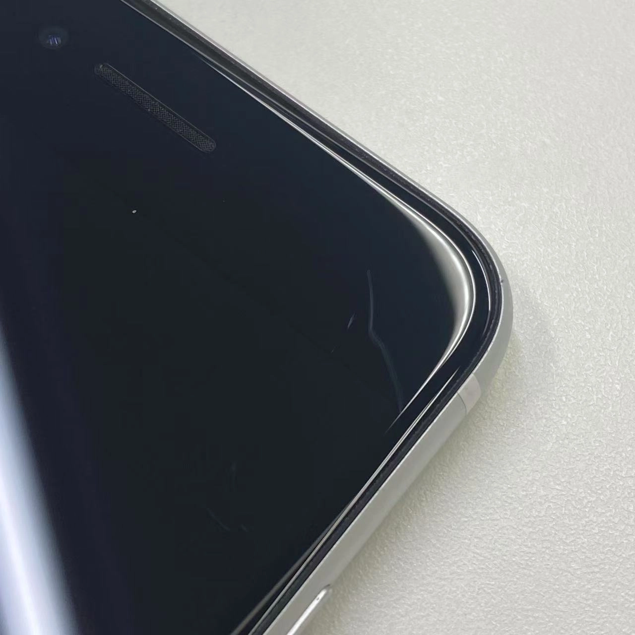 iPhoneSE 第2世代 256GB MXVU2J/A Apple版SIMフリー ホワイト