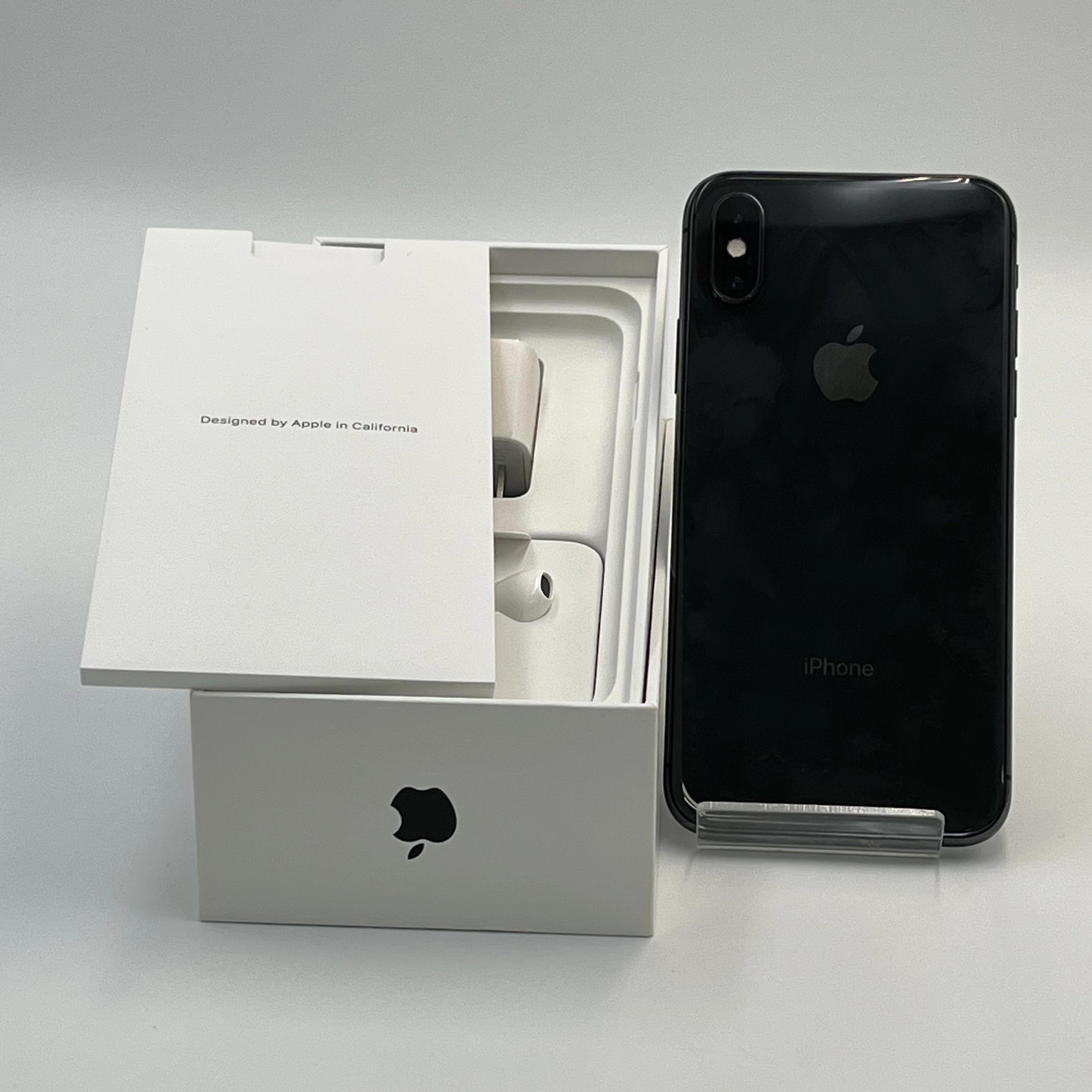iPhoneXS 256GB スペースグレイ MTE02J/A docomo 訳あり品