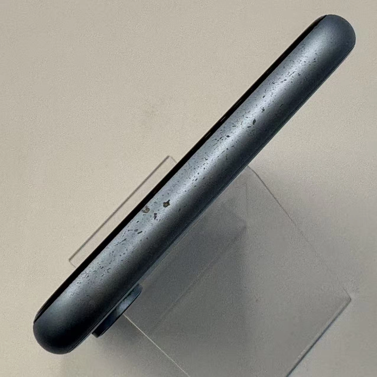 iPhoneXR 256GB ブルー MT112J/A docomo版SIMフリー 訳あり品