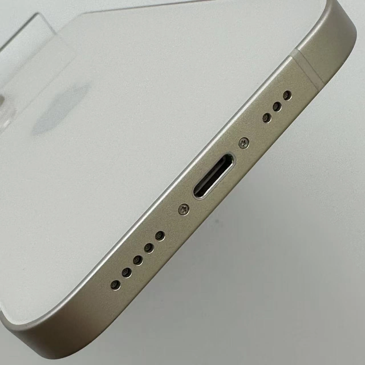 iPhone14 128GB MPUQ3J/A SoftBank版SIMフリー 美品