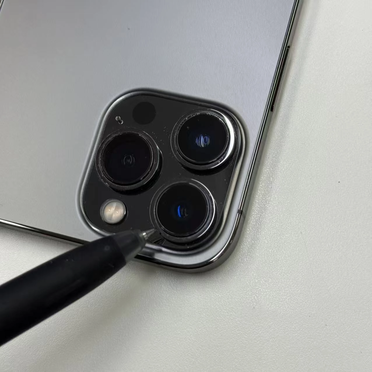 iPhone13 Pro Max 256GB グラファイト NLJ83J/A SoftBank版SIMフリー