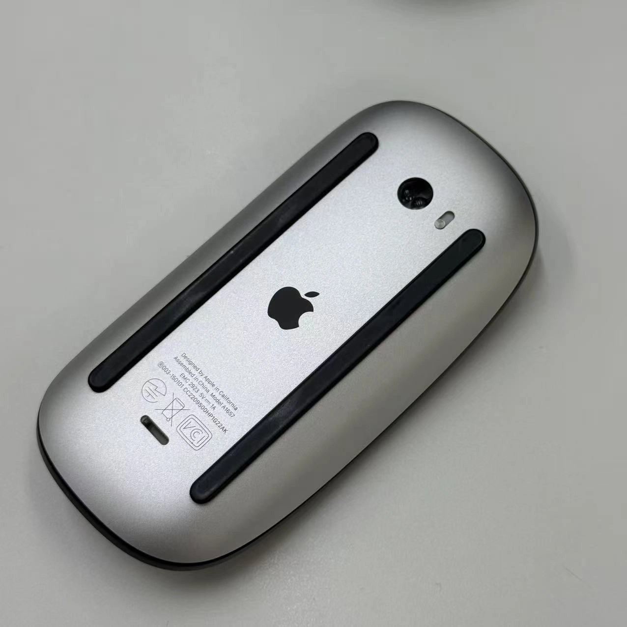 Magic Mouse ブラック MMMQ3J/A
