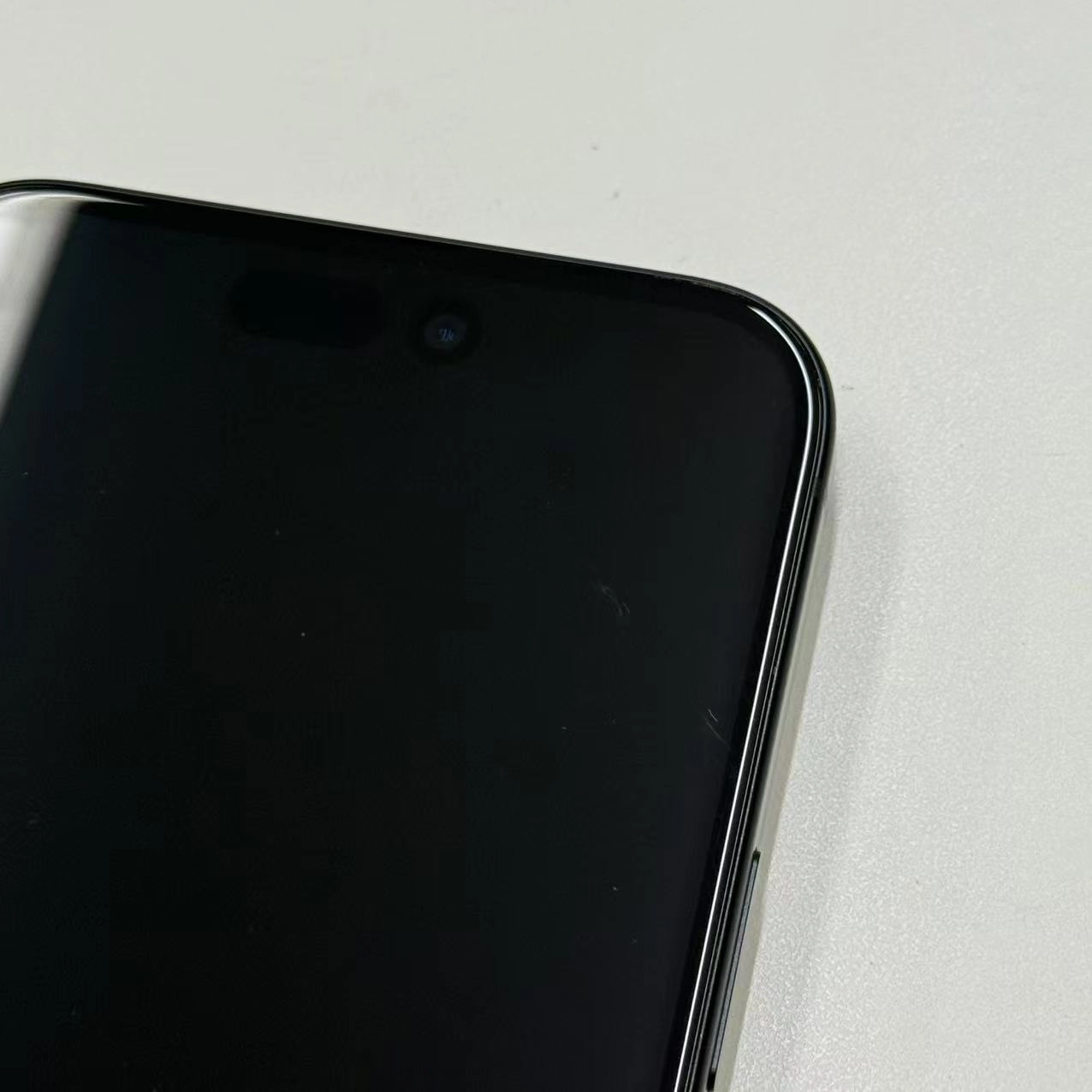 iPhone15 Plus 256GB ブラック MU0F3J/A Apple版SIMフリー