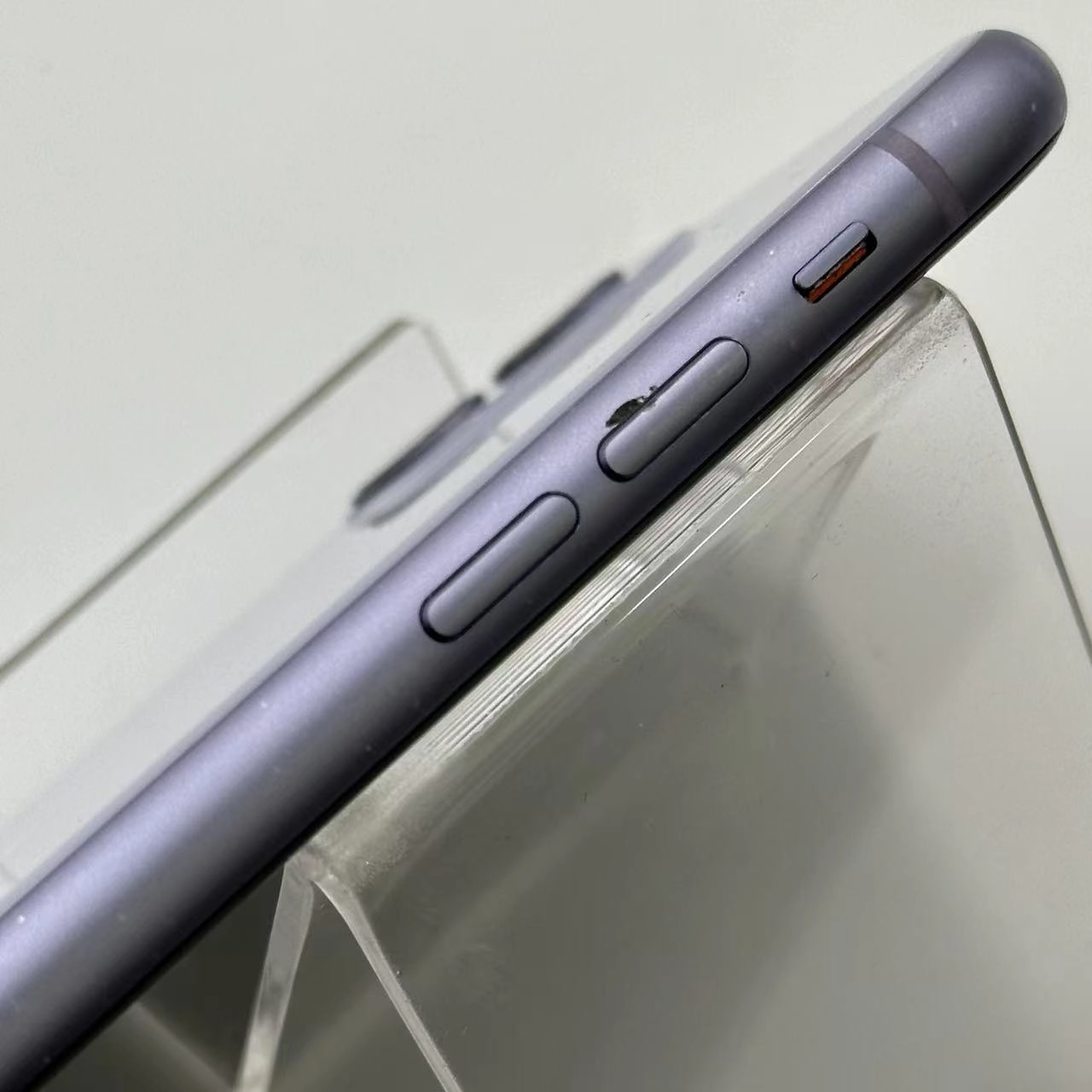 iPhone11 64GB パープル MWLX2J/A AU版SIMフリー 訳あり品 au