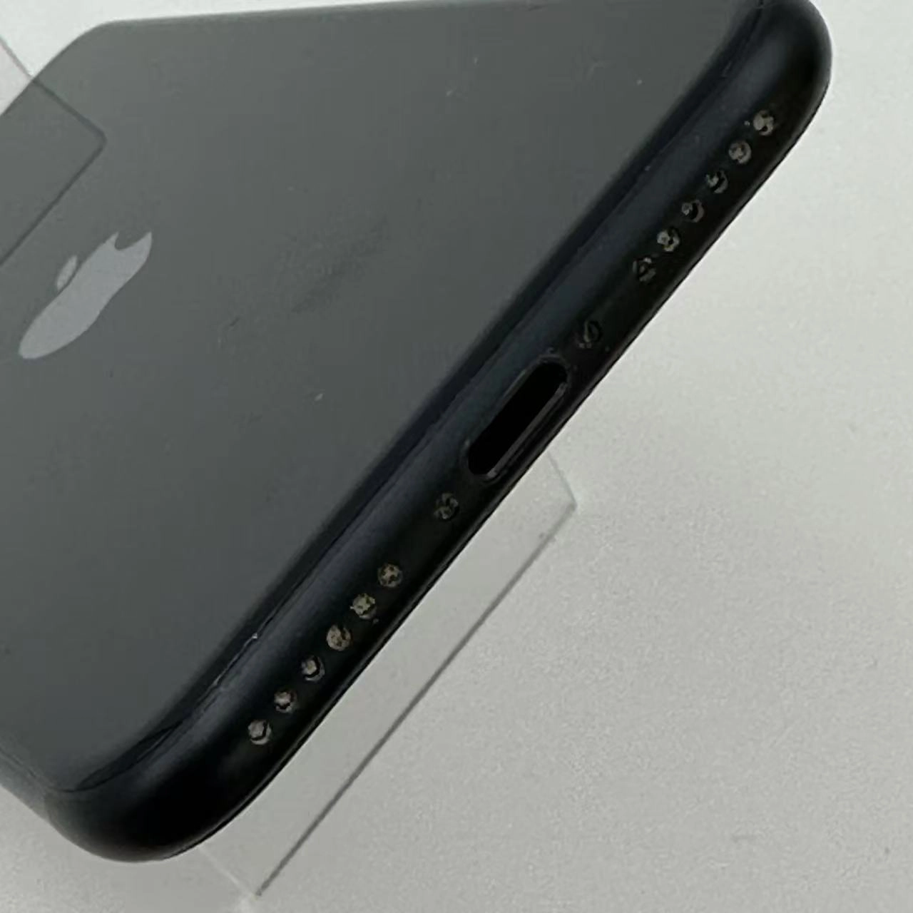 iPhoneSE 第3世代 64GB ミッドナイト MMYC3J/A SoftBank版SIMフリー