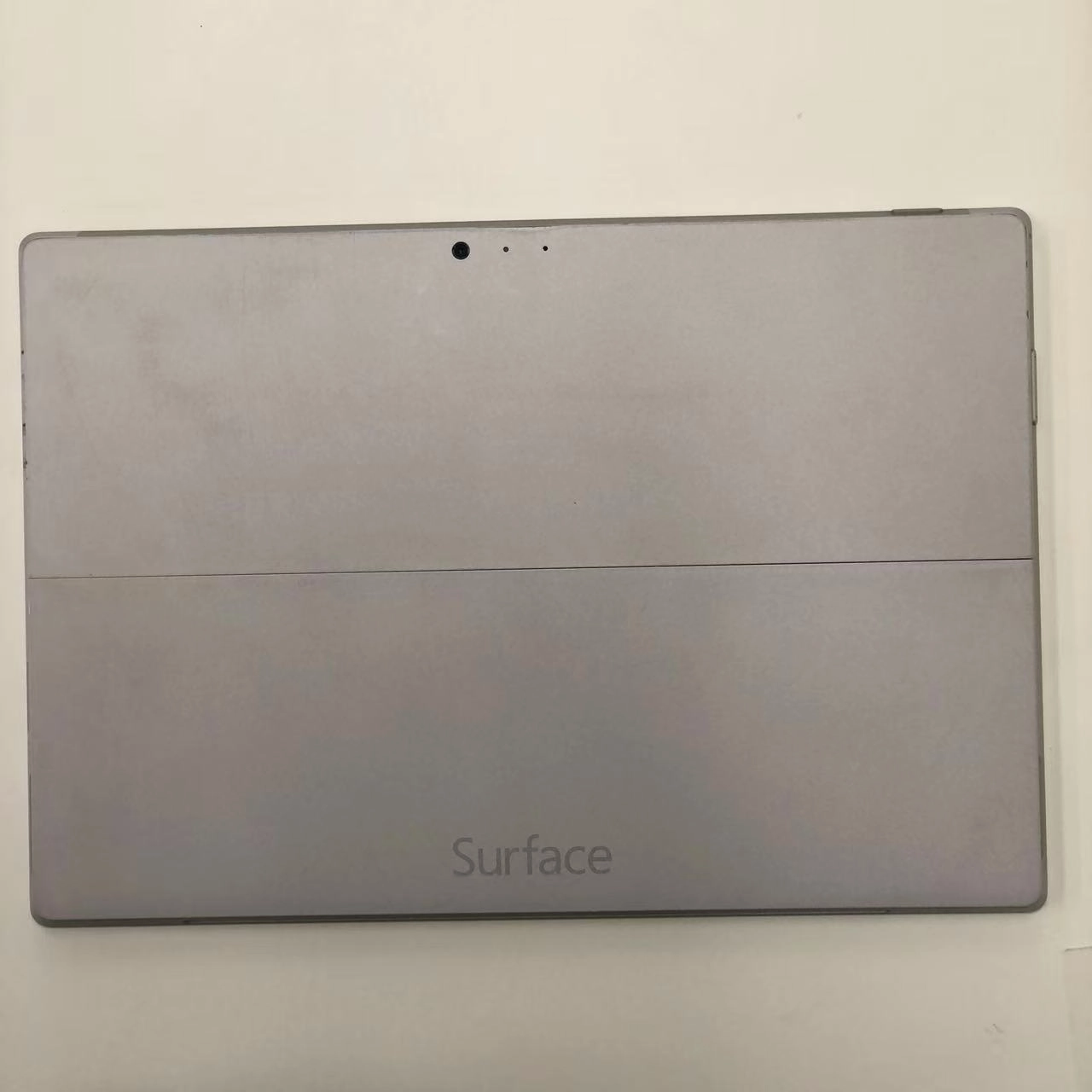 Surface Pro 3 Core i7-4650U 1.70GHz 8GB 256GB シルバー 1631